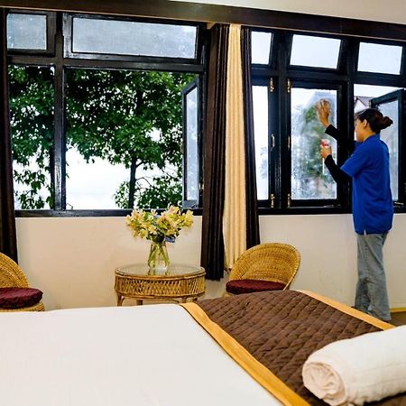 Daksha Pelling Nest Hotel Exterior foto