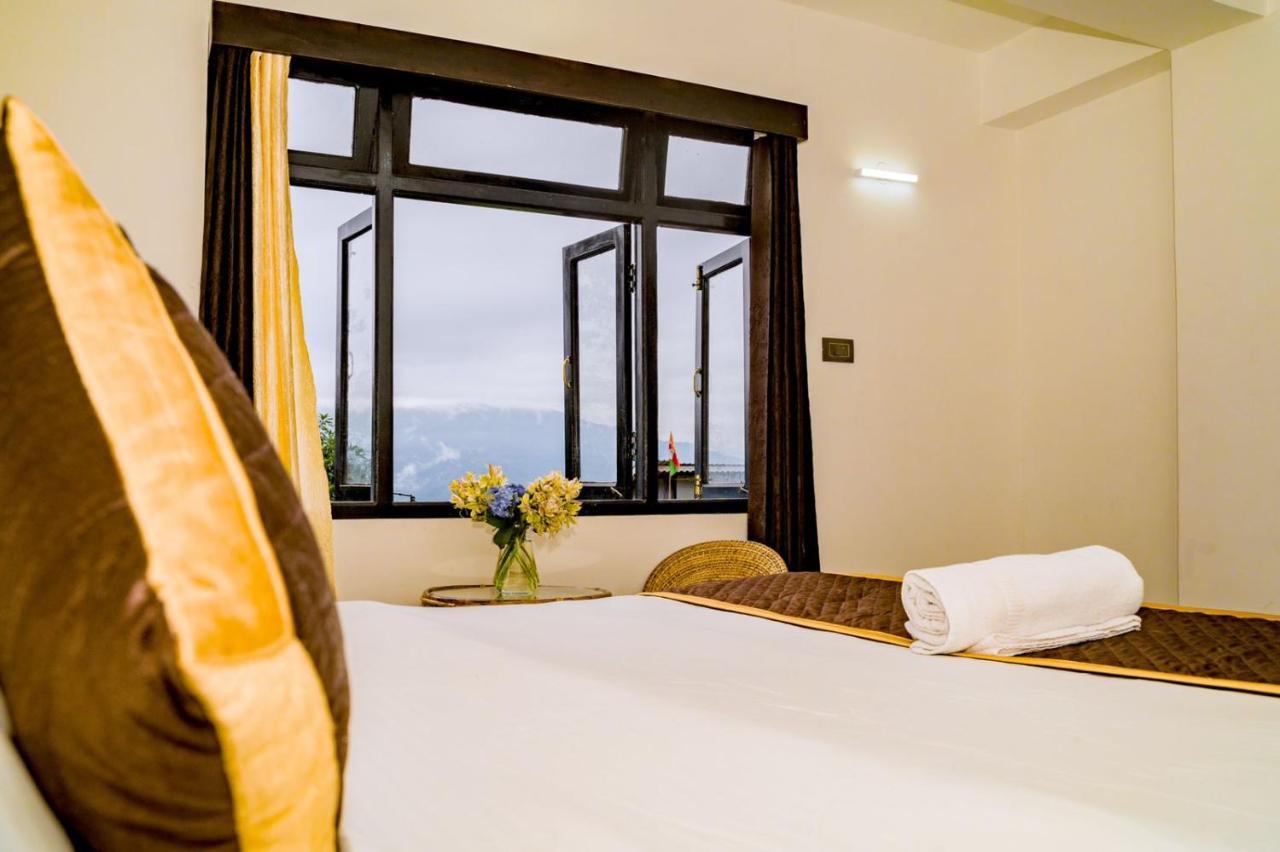 Daksha Pelling Nest Hotel Exterior foto